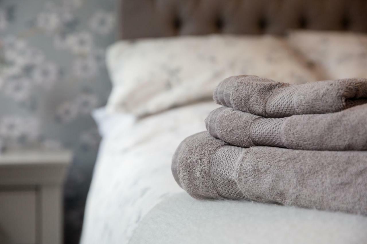 Thrush Nest Cottages - Wren Cottage Sleeps 4, 2 Bedrooms & Stable Cottage Sleeps 2, 1 Bedroom York Luaran gambar