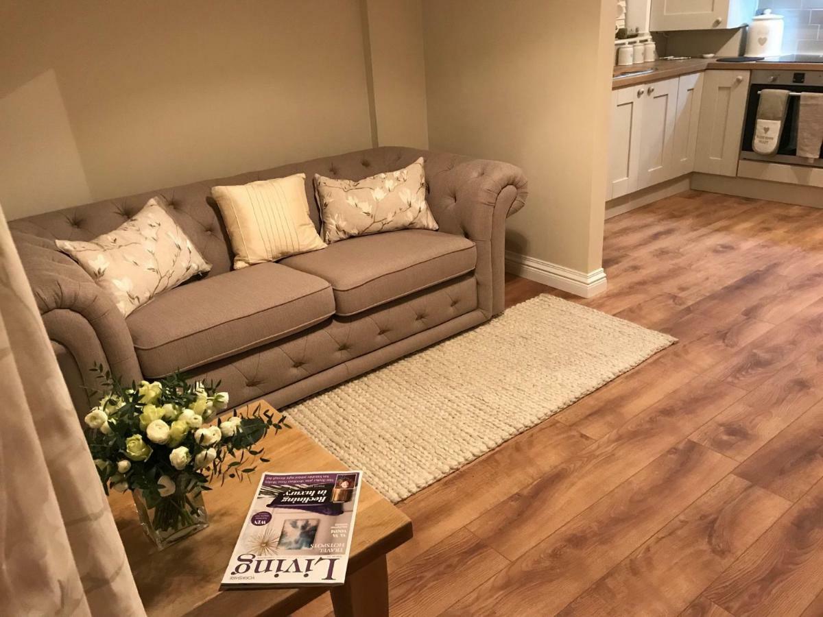 Thrush Nest Cottages - Wren Cottage Sleeps 4, 2 Bedrooms & Stable Cottage Sleeps 2, 1 Bedroom York Luaran gambar